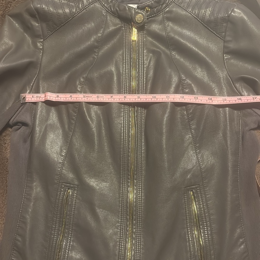 Jacket - Picture 5 of 7